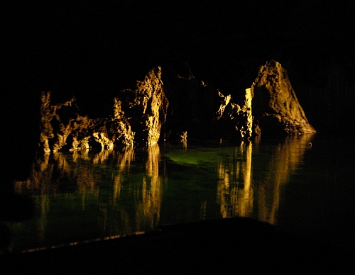 unterirdischer See in St. Leonard